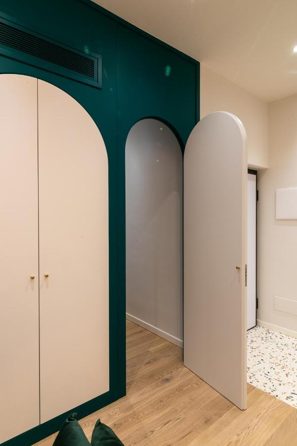 Apartment Youhosty - Borgonuovo 4 Mailand