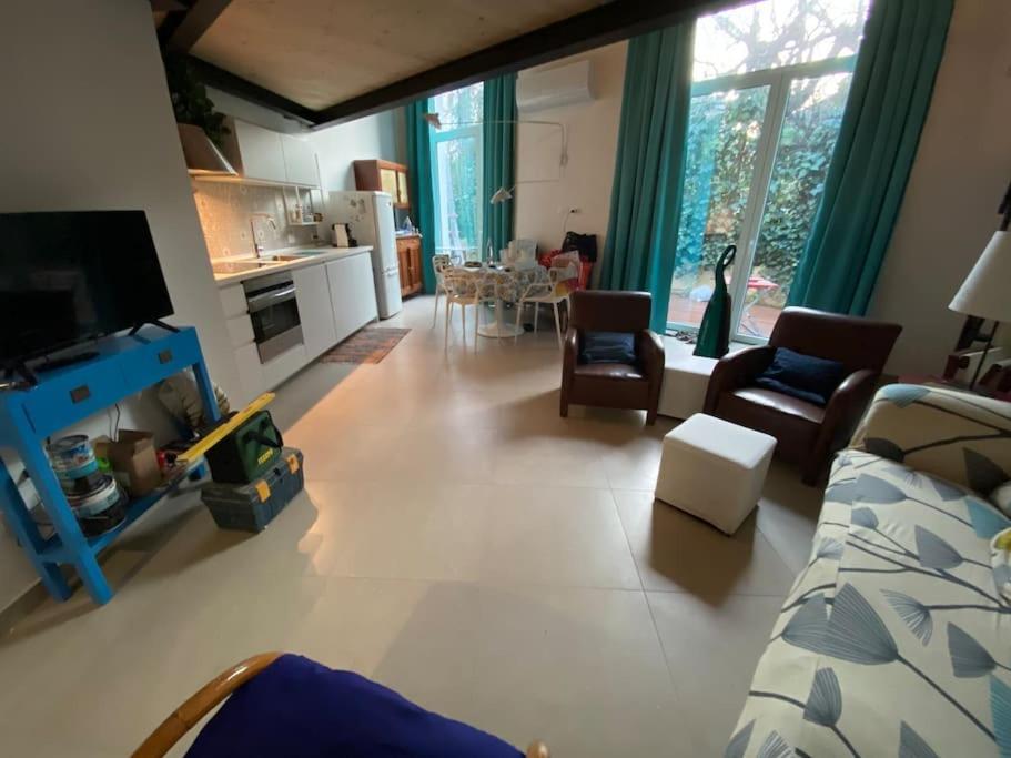 Open Space City Center Con Terrazzo E Due Bagni Apartment Mailand