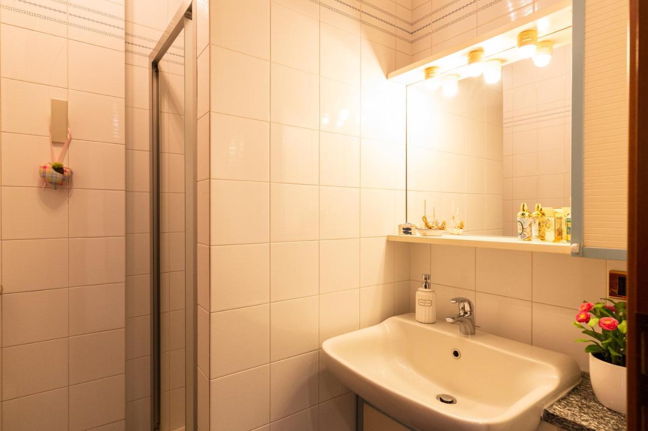 Fara Haus Deluxe - 2 Bedrooms Apartment Milan
