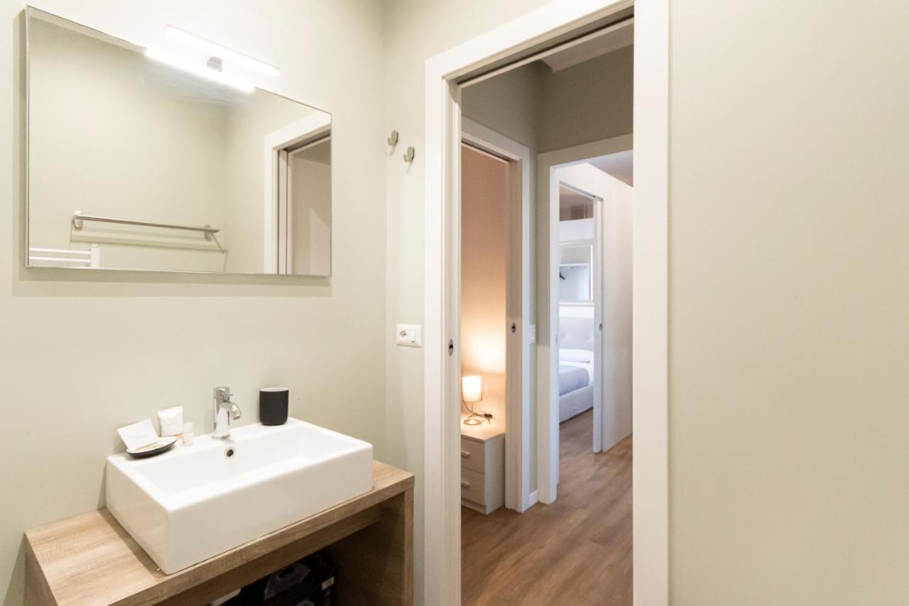 Apartamento Via Torino 1 Milão