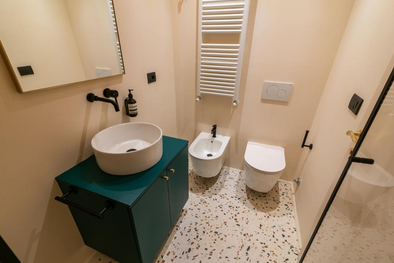 Apartment Youhosty - Borgonuovo 4 *
