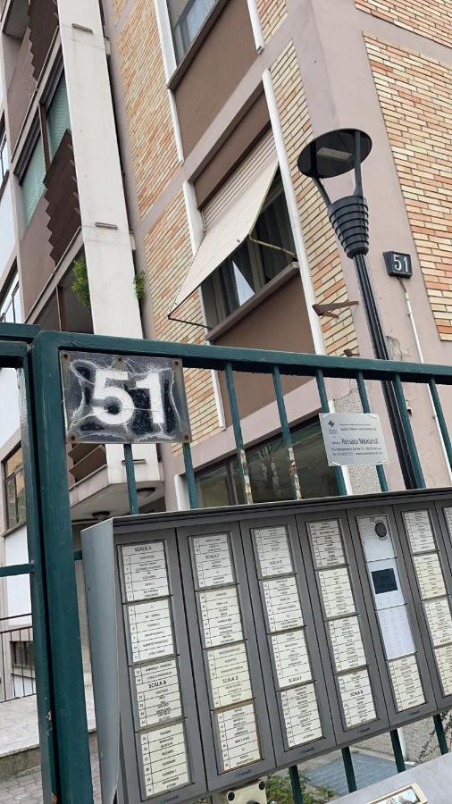 Acomodação com café da manhã  Gioli Milão