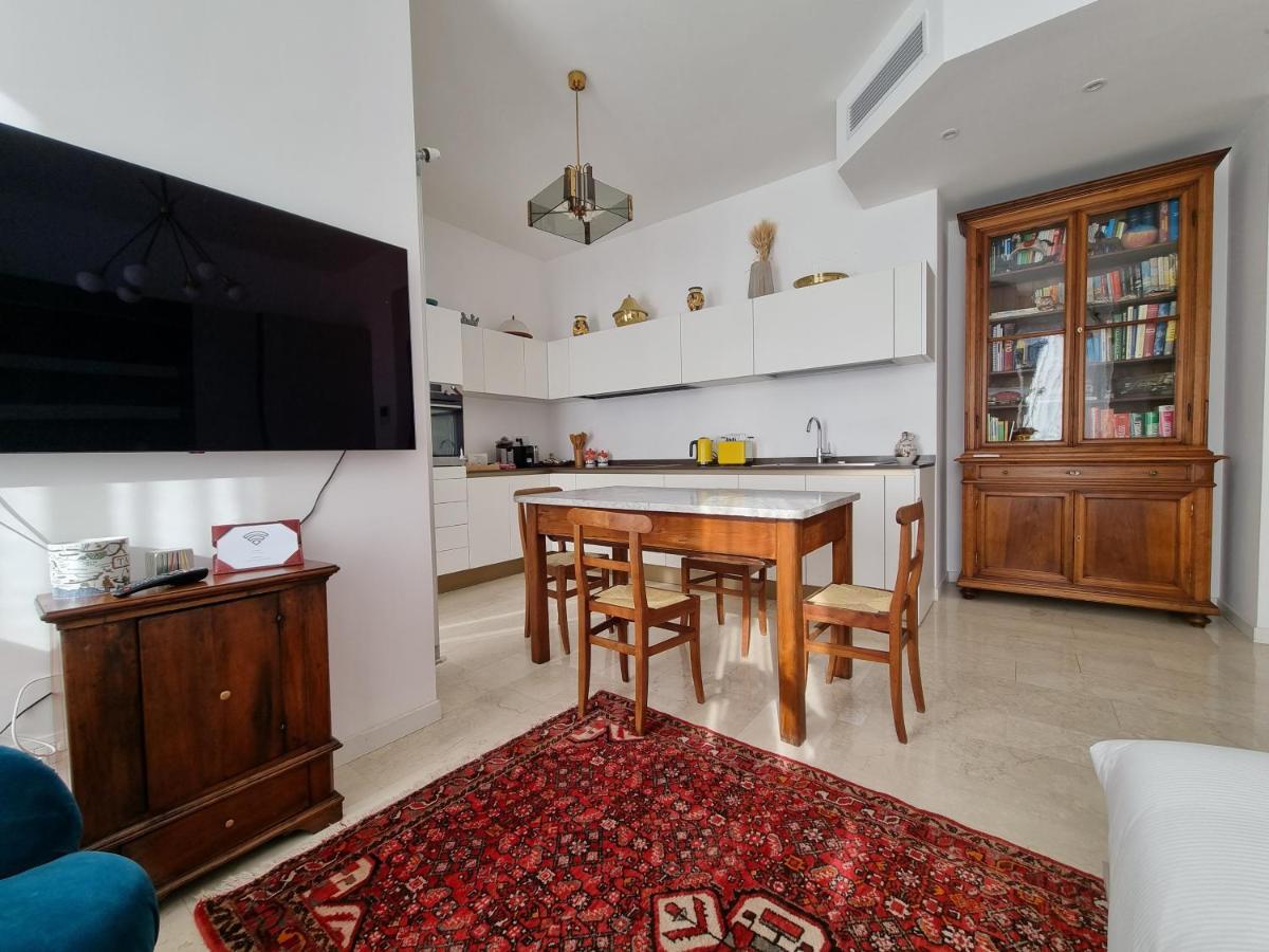 Ampio Ed Incantevole Monolocale A Citylife Apartment Mailand