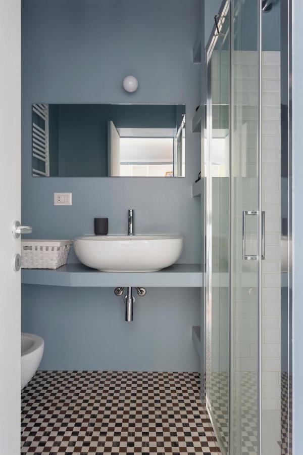 Luce - Your Windows On The Corso Di Porta Vigentina Apartment *