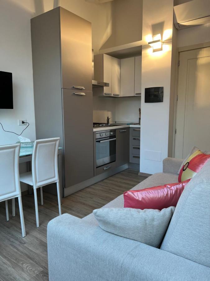 Apartment Sunshine Raggio Di Sole Mailand