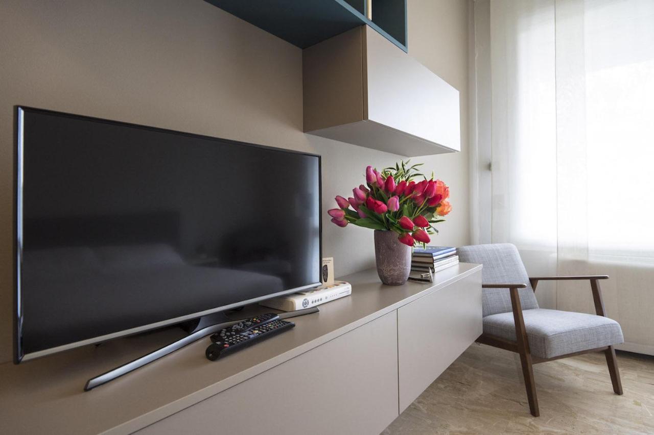 Contempora - Elvezia 8 - E12 Apartment Milan