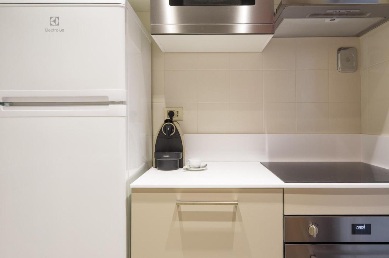 Contempora - Elvezia 8 - E12 Apartment Milan