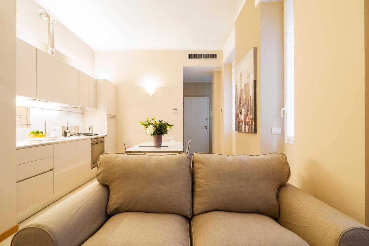 Contempora - Cavallotti 13 - B24 * Mailand