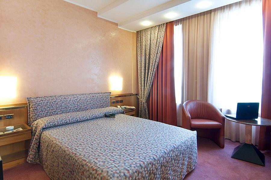Michelangelo Hotel
