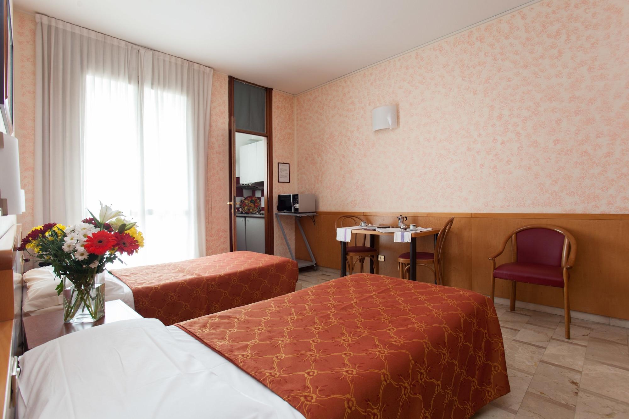 Aparthotel Ih Argonne Park