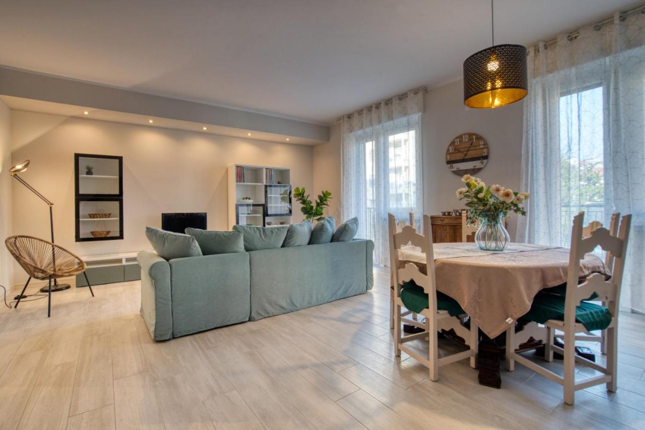 Apartamento Caseospitali - Casa Janas, Elegante Trilocale Per 5 In Zona