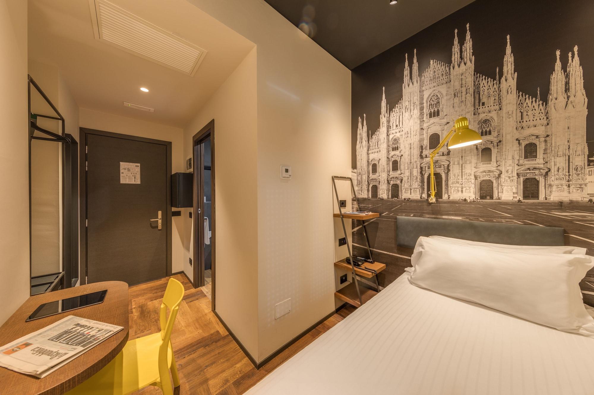 Roxy Hotel 3*