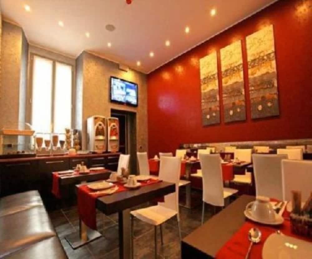 Five Hotel Milan