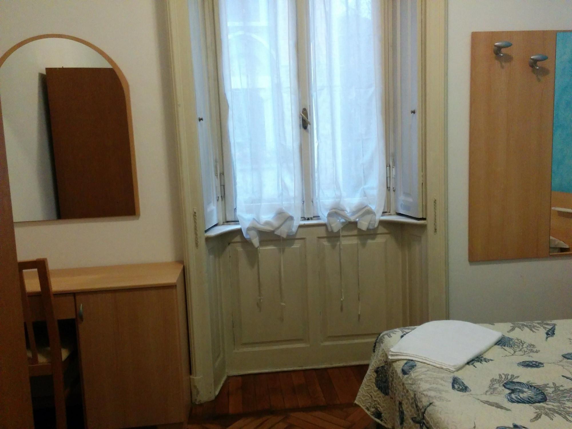 Albergue Adam's House