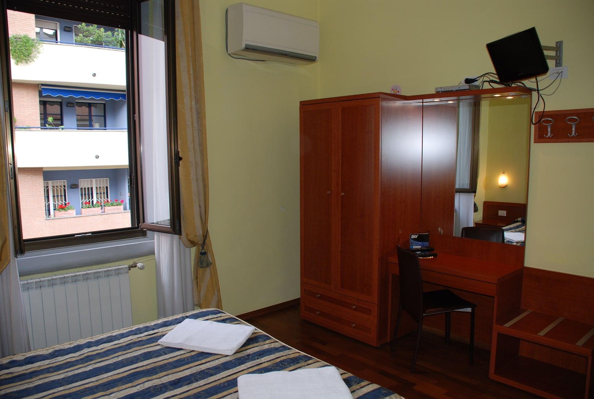 Bogart 2 Hotel 3*