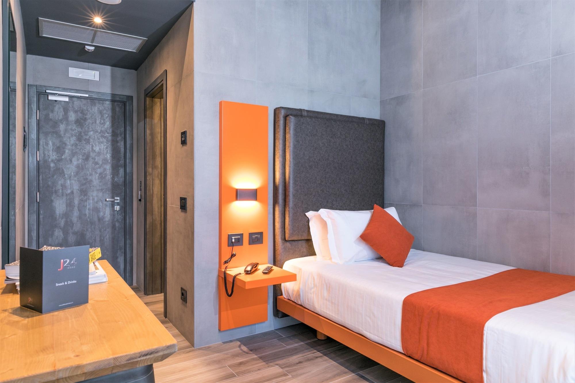 Hotel J24 Mailand