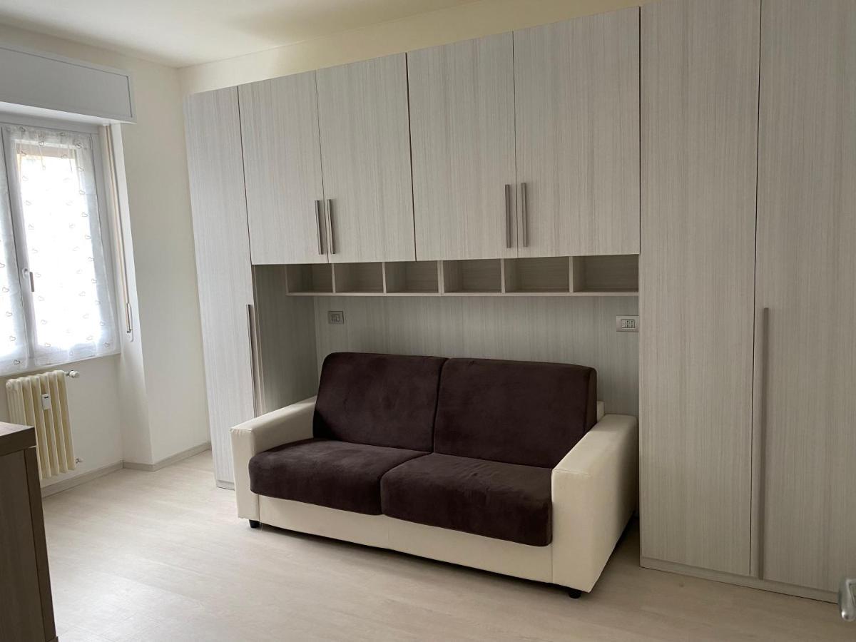 First Apartment Mailand