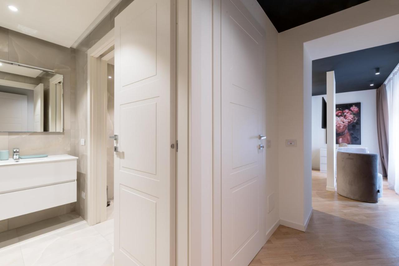 Brera Premium Near Duomo Wifi Apartment Milan