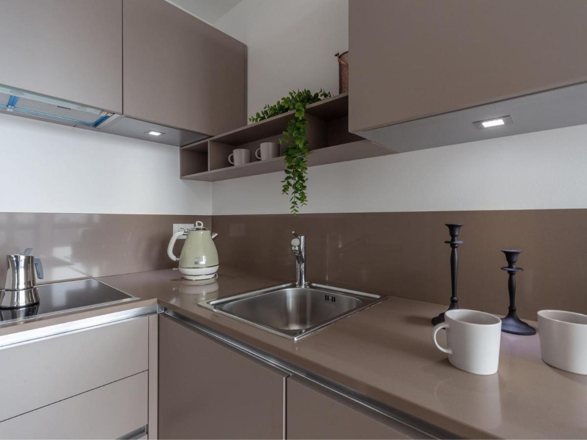 The Best Rent - Studio Close To Duomo Apartment