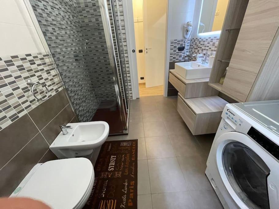 Nel Quartiere Bayres Completamente Rinnovata * Mailand