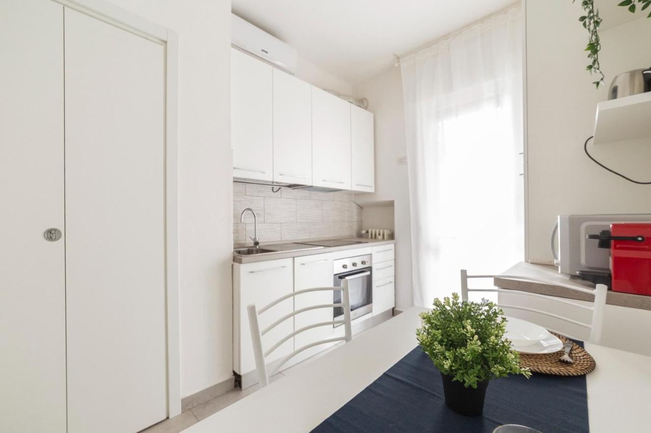 Apartment Piazza Tripoli Bright Mailand