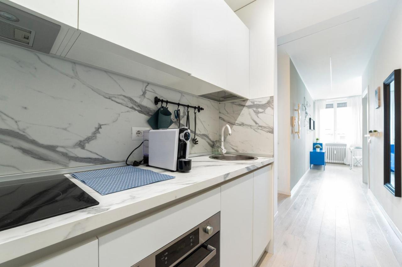 Brand New Apts Lima M1 Apartment Mailand