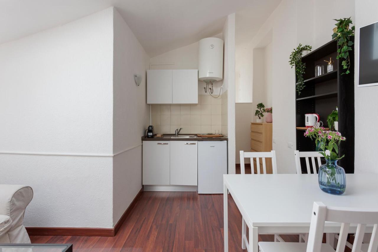 1 Bedroom Apt - Duomo 4 Apartamento