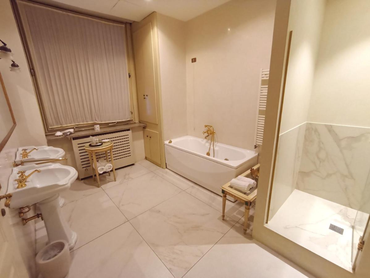 Apartment Mercanti Apts Via Passarella Mailand