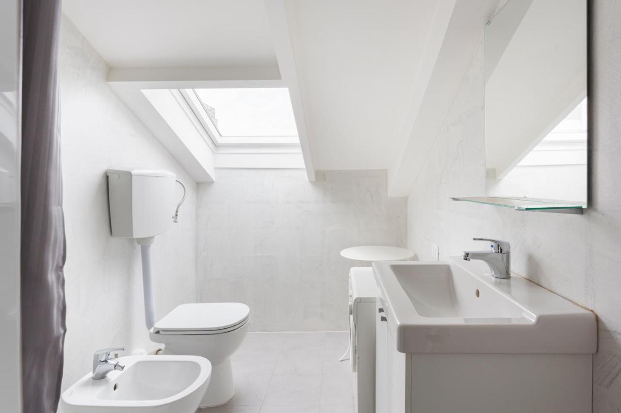 2 Bedroom 2 Bathroom Apt - Duomo 2 Apartamento *