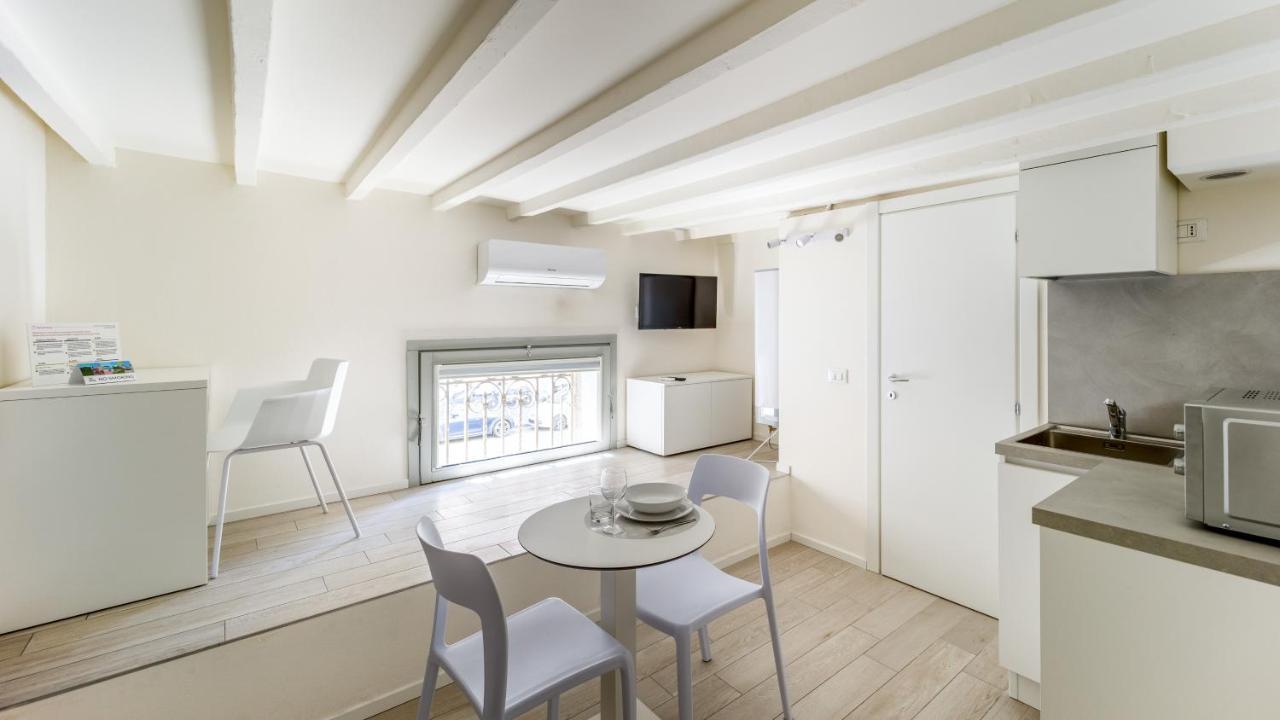 Italianway Apartamento *