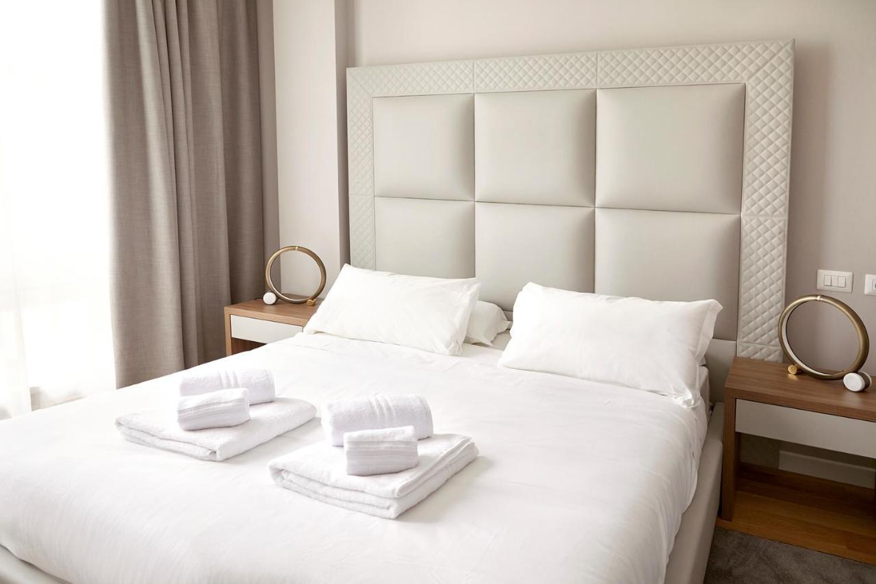 Prestige Boutique -piazza Duomo Apartamento Milão
