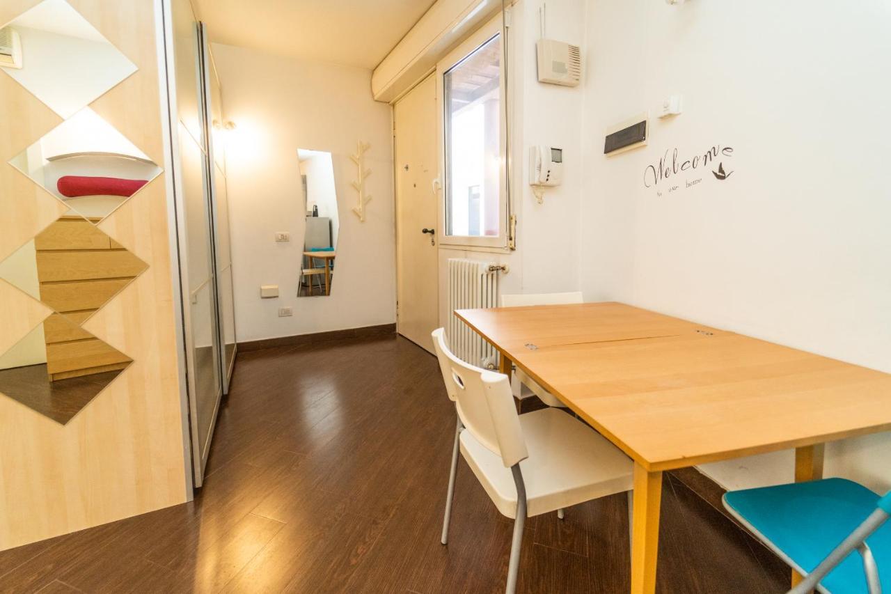 Prada Apartment Mailand