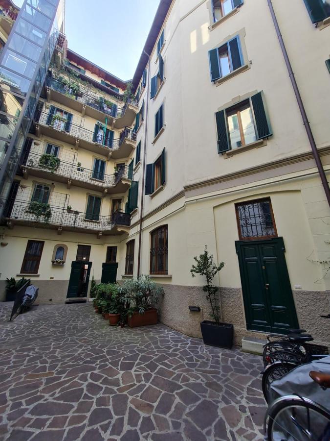 Isola - Ugo Bassi Charme Loft Apartment *