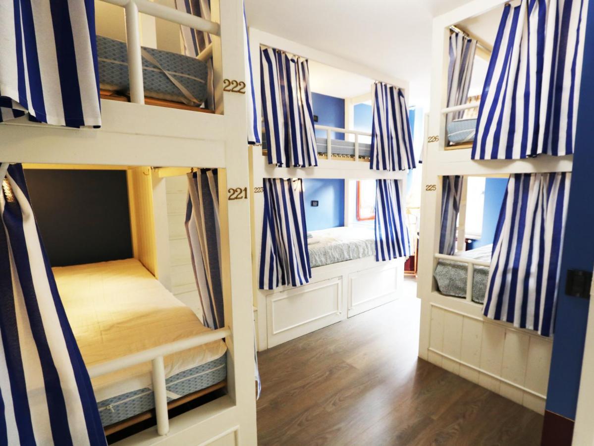 Albergue Grand Coconut *