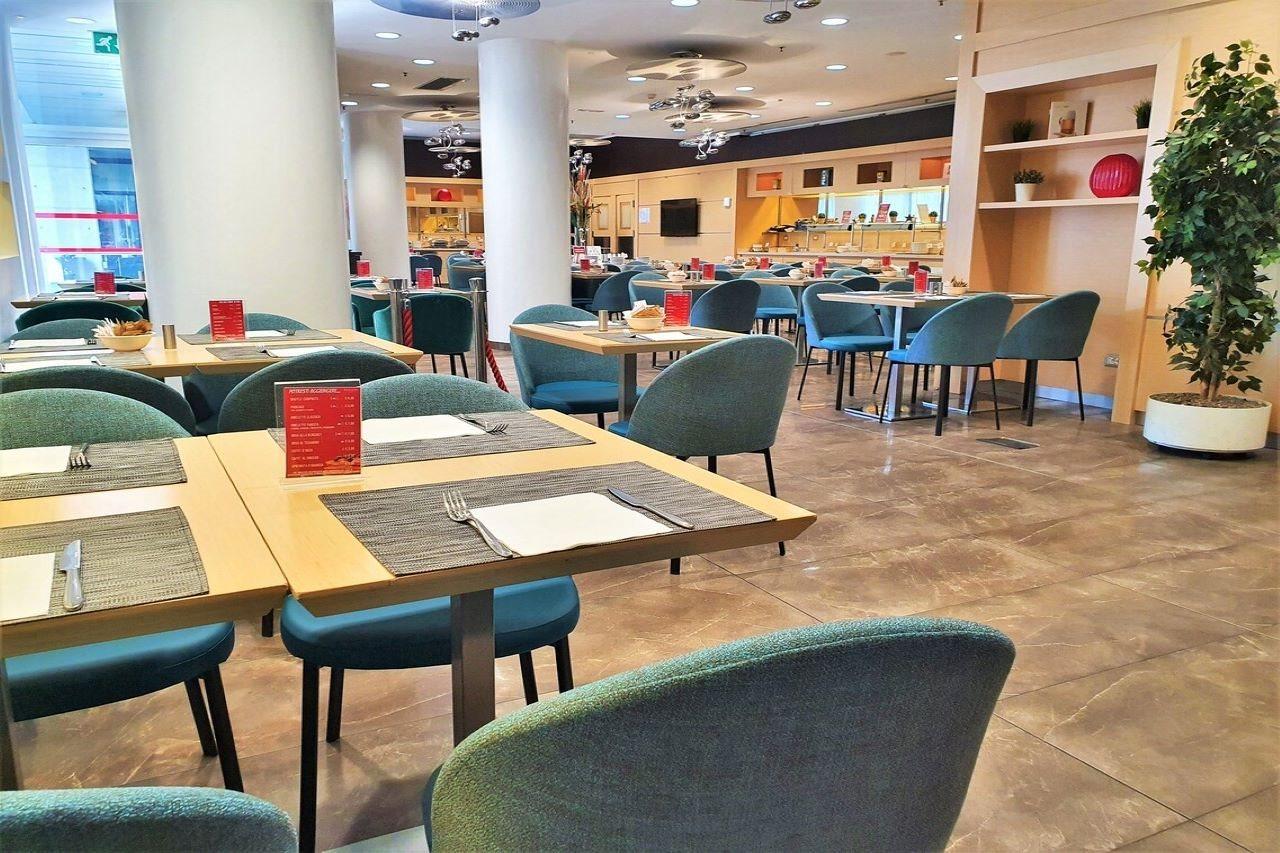 Hotel Ramada Plaza By Wyndham Milão