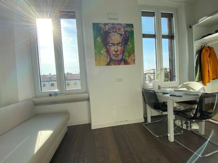 Apartment Nuovo Intero Mini Loft Su Bi-livello *