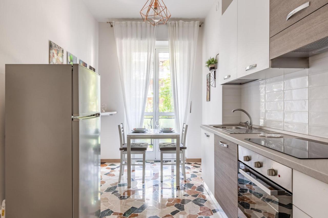 Piazzale Udine Balcony Apartment Mailand