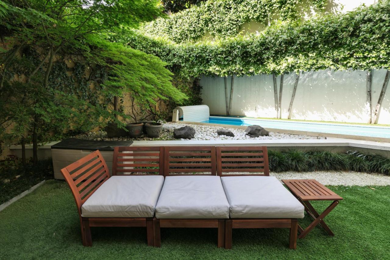 Prestige Boutique Homes - Garden & Pool *