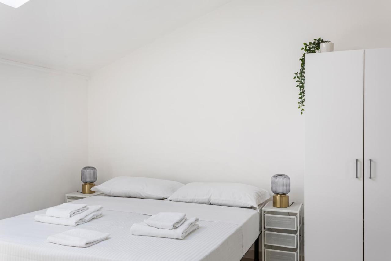 Studio Apt - Duomo 6 * Milan