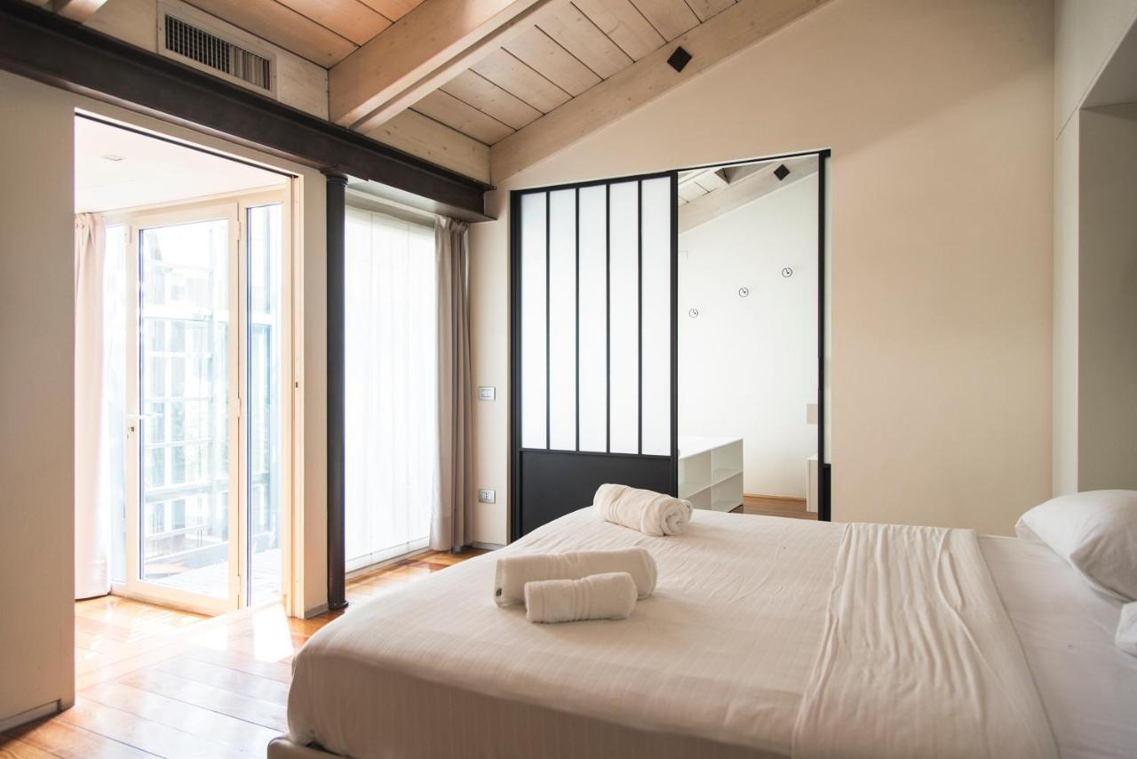Youhosty - Luxury Town House Apartamento Milão
