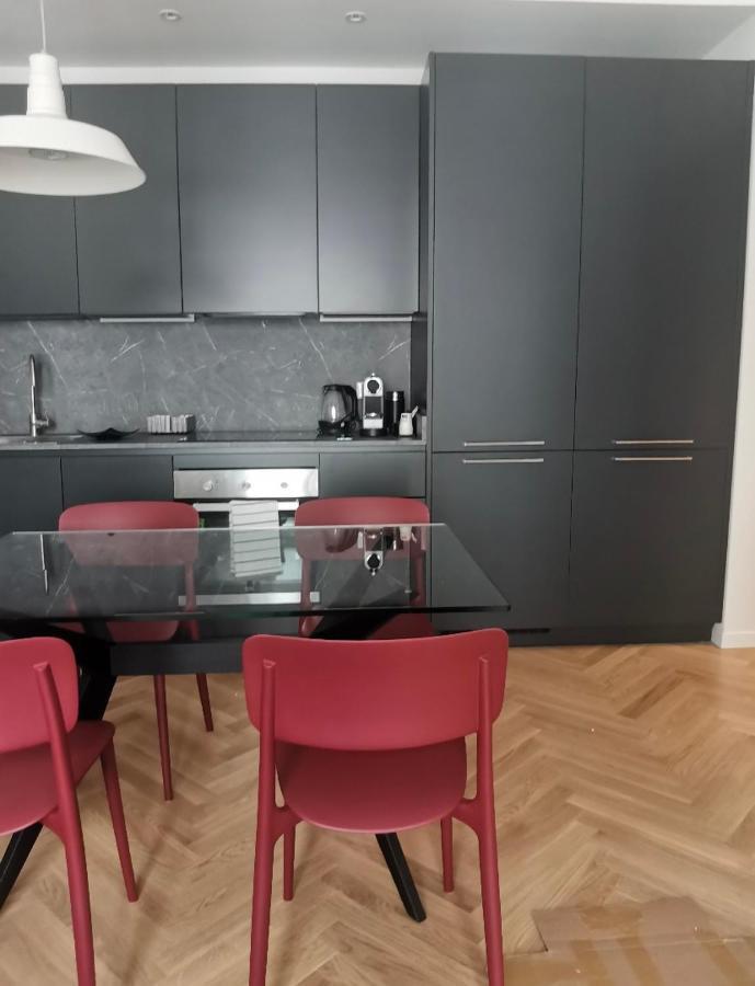 Apartment Milano: Incantevole In Pieno Centro - Fancy Yellow Mailand