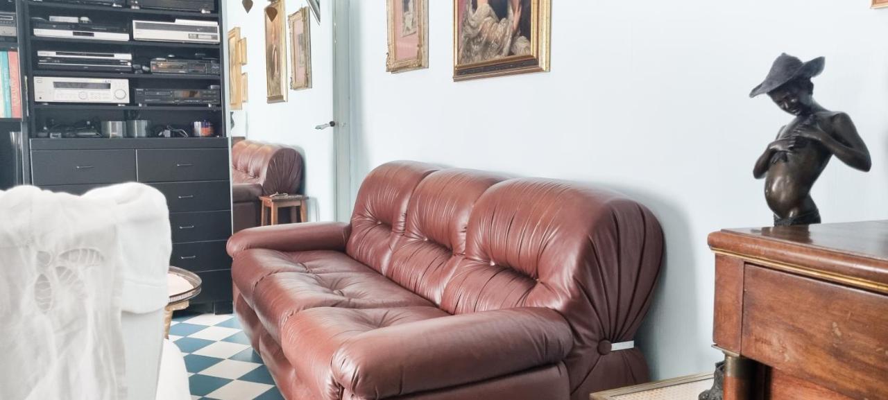 Apartment Joivy Vintage And Gorgeous 2-bed Flat Near Sforzesco Castle Mailand