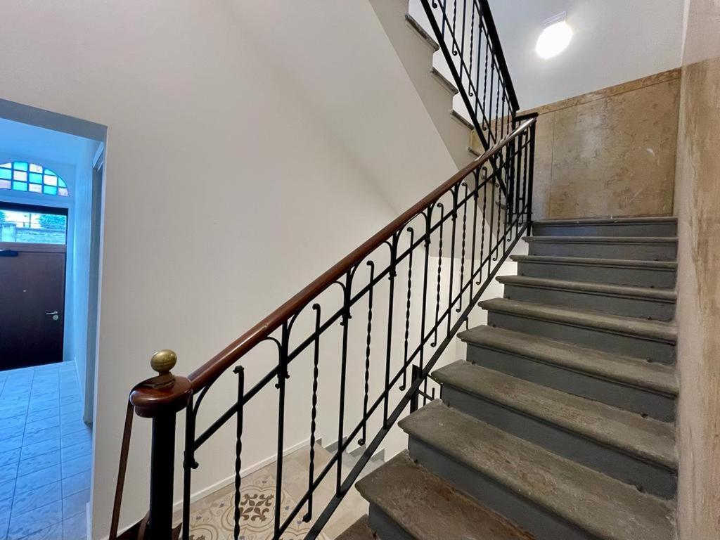 Villa Liberty In Zona Bovisa *