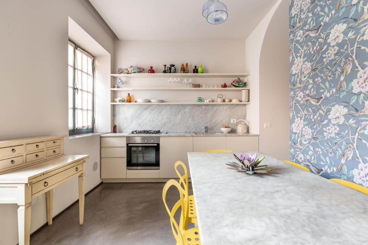 Quiet Roomy Studio Navigli- Porta Genova Apartamento Milão