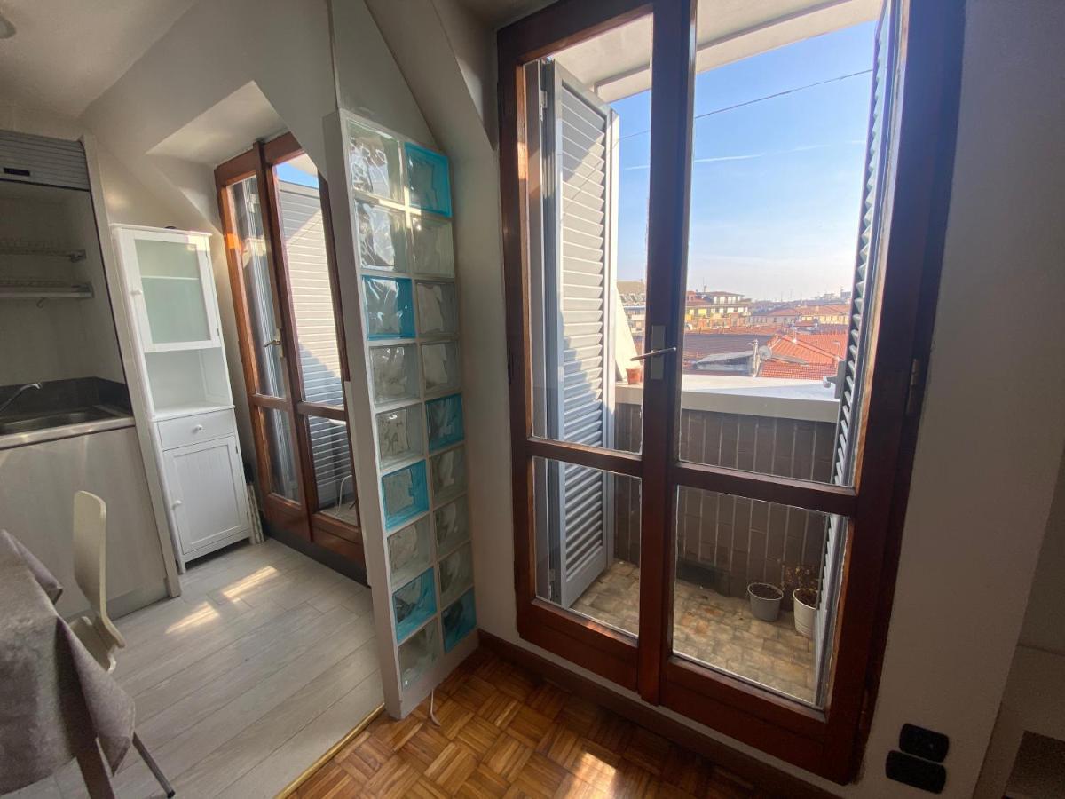 Porta Venezia, Monolocale Con Vista Sui Tetti * Mailand