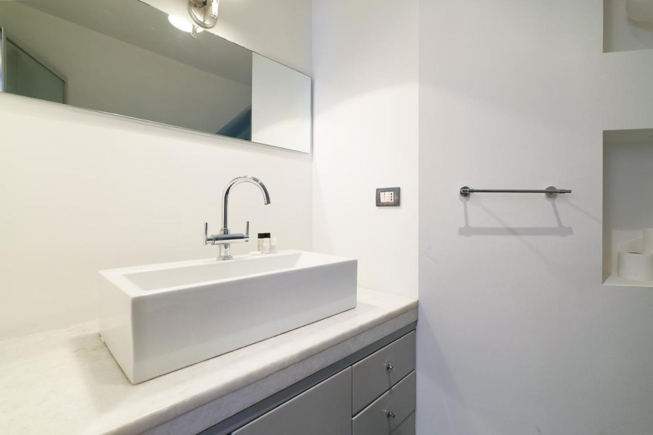 Apartment Duomo Luxury Viii