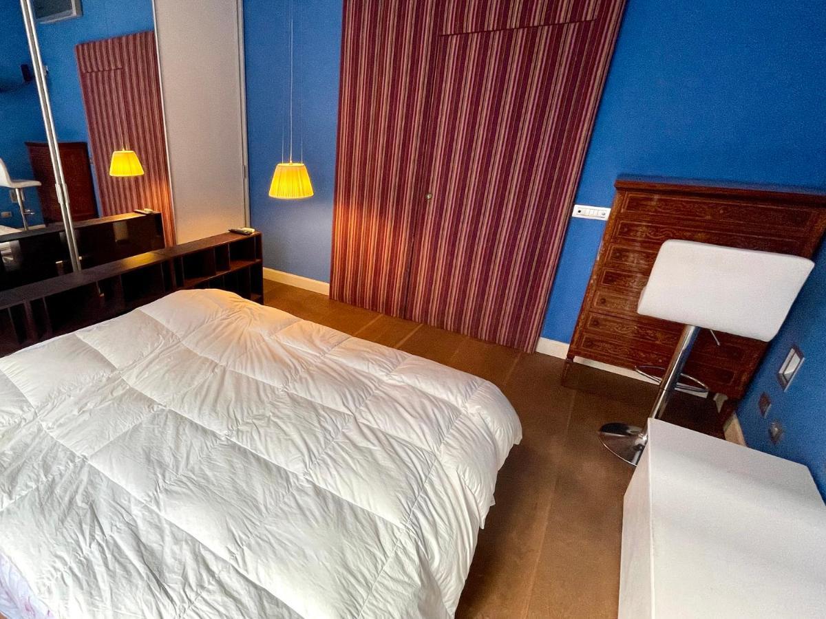 Inavigli - Retro Chic Flat In Milan