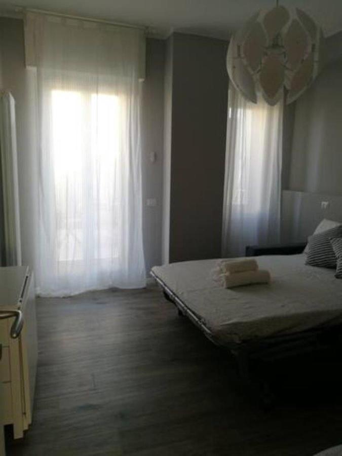 Apartment Con Grande Terrazzo In Via Lomellina - Lome 527 Mailand