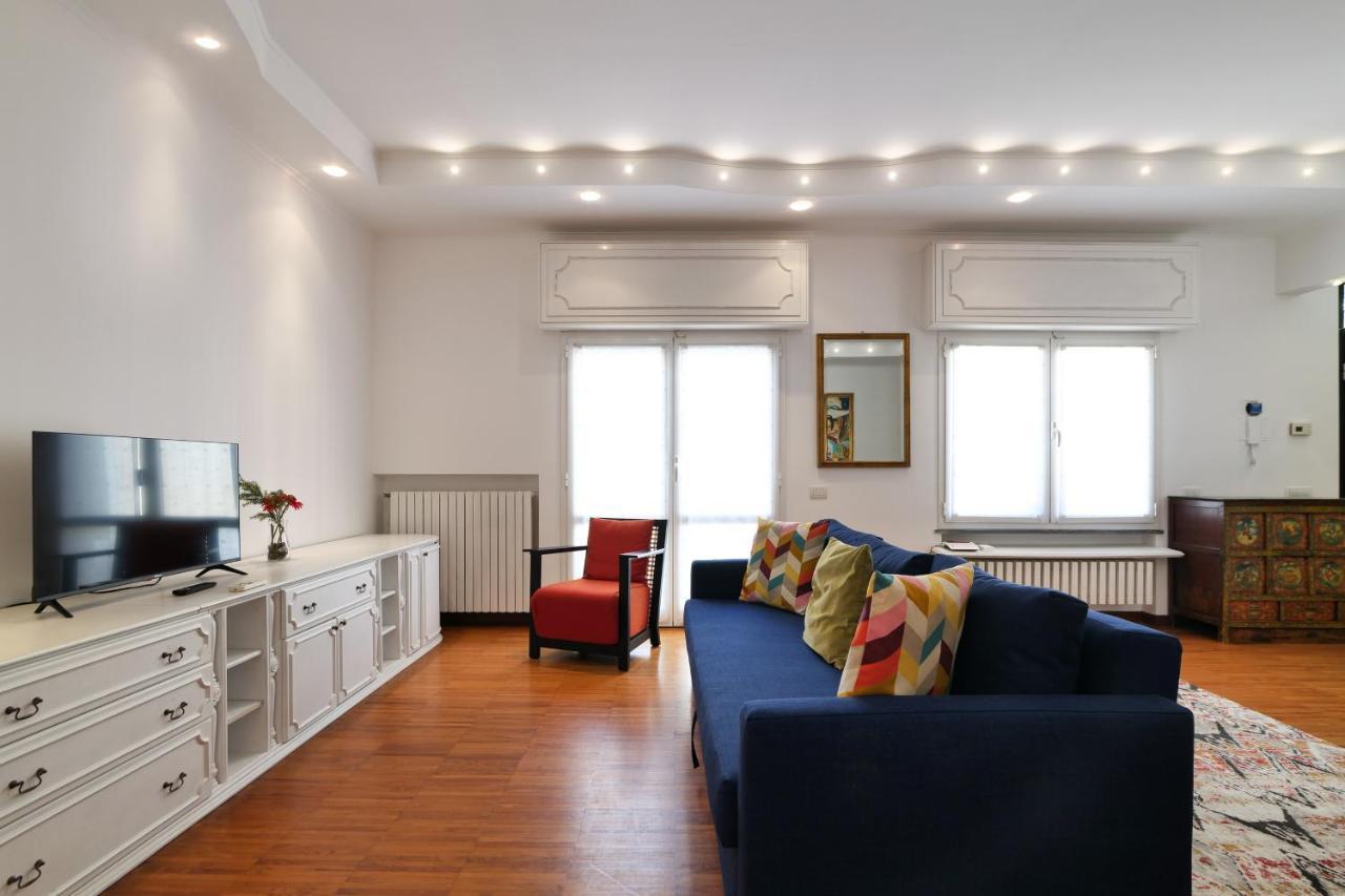 Primopiano - Alzaia Apartment Mailand