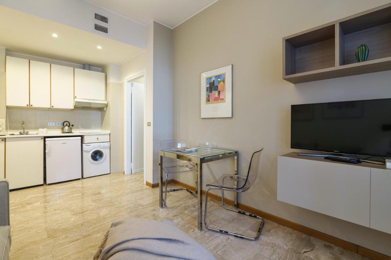 Contempora - Elvezia 8 - E15 Apartment
